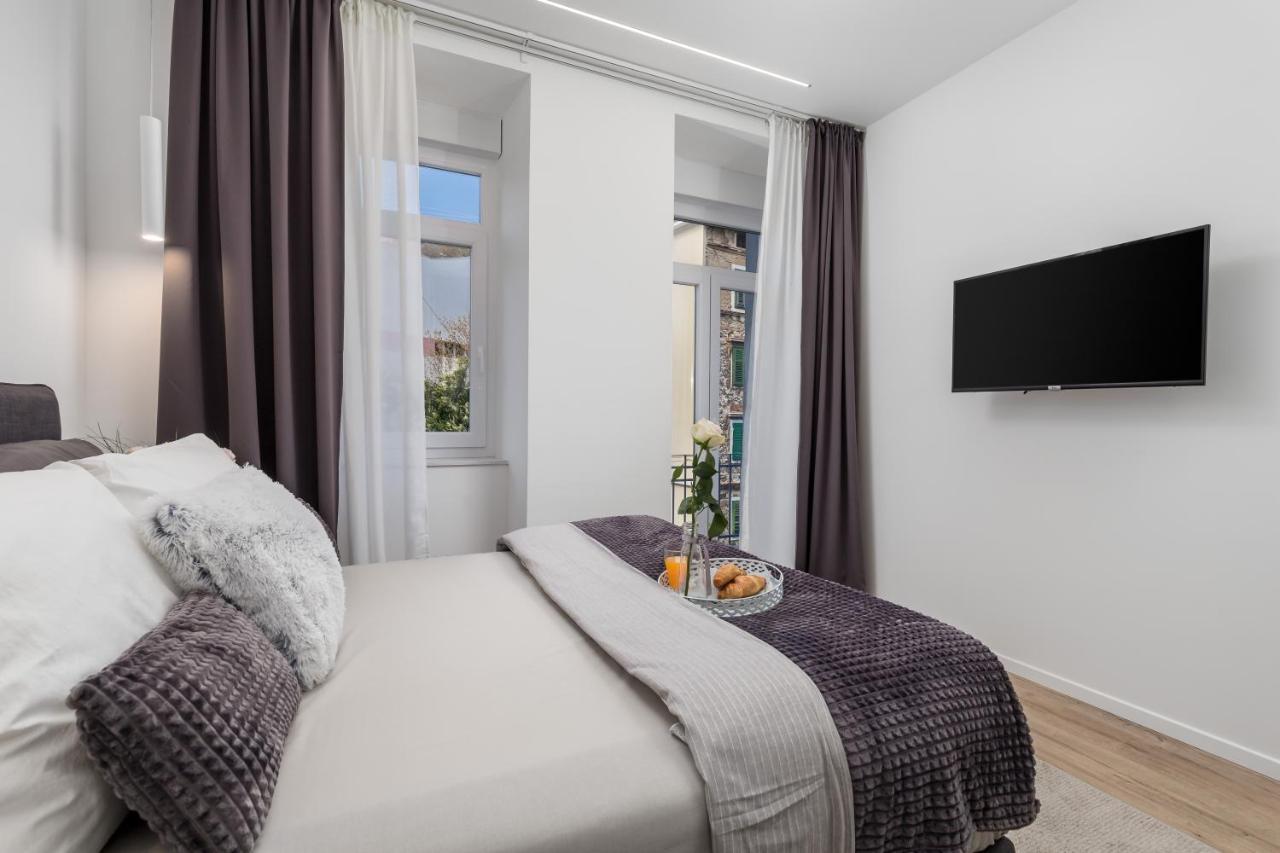 Saint Vitus Apartments With Balcony Риека Экстерьер фото